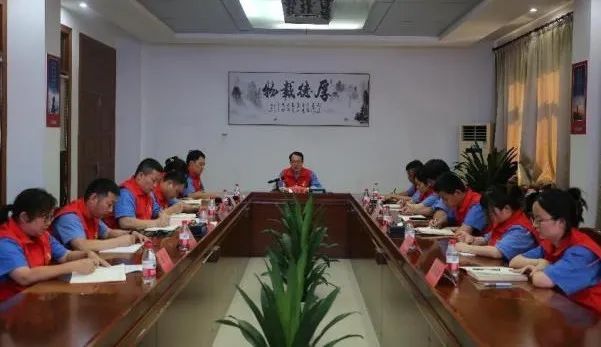 这期的主题党日运动很有“料”-新闻动态-天能控股集团 - 贡献绿色能源，，创立优美生涯。。。