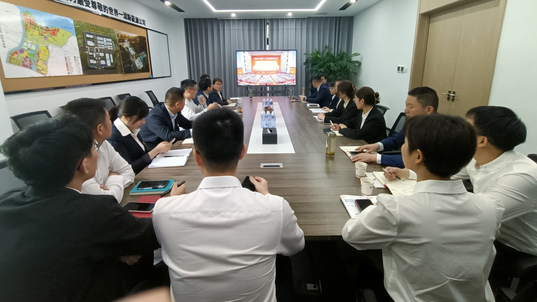 喜迎二十大｜天能控股集团党委组织党员收听收看党的二十大开幕会盛况-新闻动态-天能控股集团 - 贡献绿色能源，，，，，创立优美生涯。。。。。。