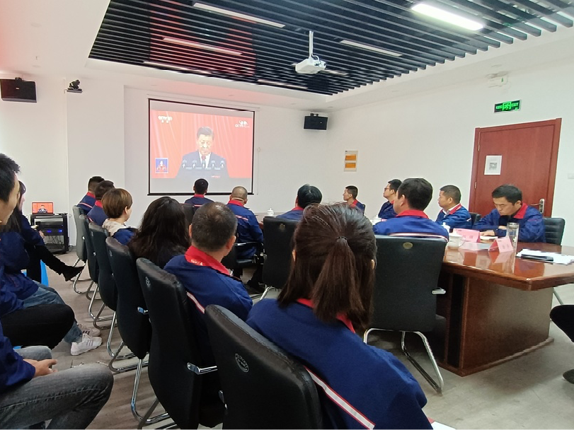喜迎二十大｜天能控股集团党委组织党员收听收看党的二十大开幕会盛况-新闻动态-天能控股集团 - 贡献绿色能源，，，，，创立优美生涯。。。。。。