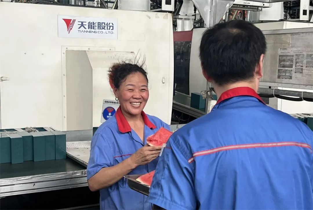 缤纷社团丨Young起青春天能量-新闻动态-天能控股集团 - 贡献绿色能源，，，创立优美生涯。。